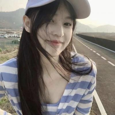 只是陌生人